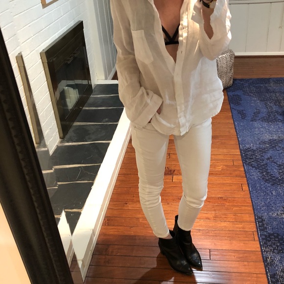 Vince white skinny jeans with stretch. Never worn. - Picture 1 of 5